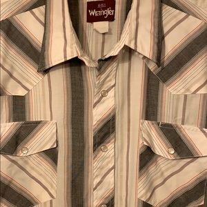 Vintage Wrangler pearl snap short sleeve button up